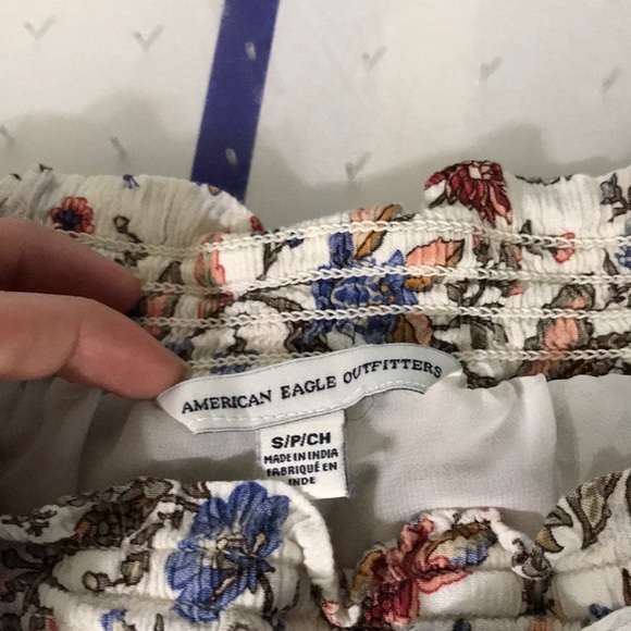 Shorts - Picture 2 of 4